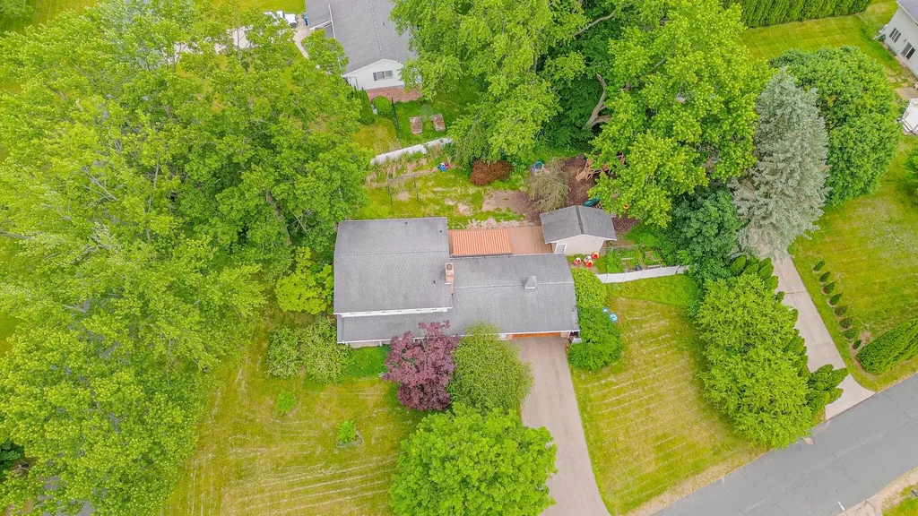 3814 Rockwood Drive Kalamazoo Charter Township MI 49004