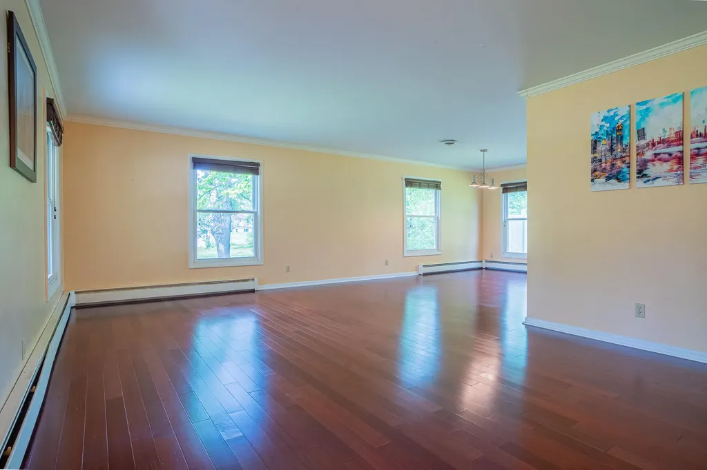 3814 Rockwood Drive Kalamazoo Charter Township MI 49004