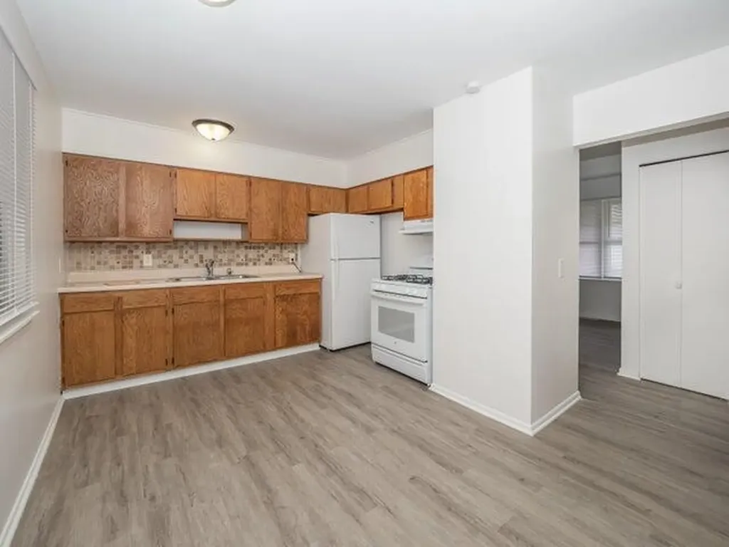 1314-1316 Magnolia Street Comstock Charter Township MI 49048