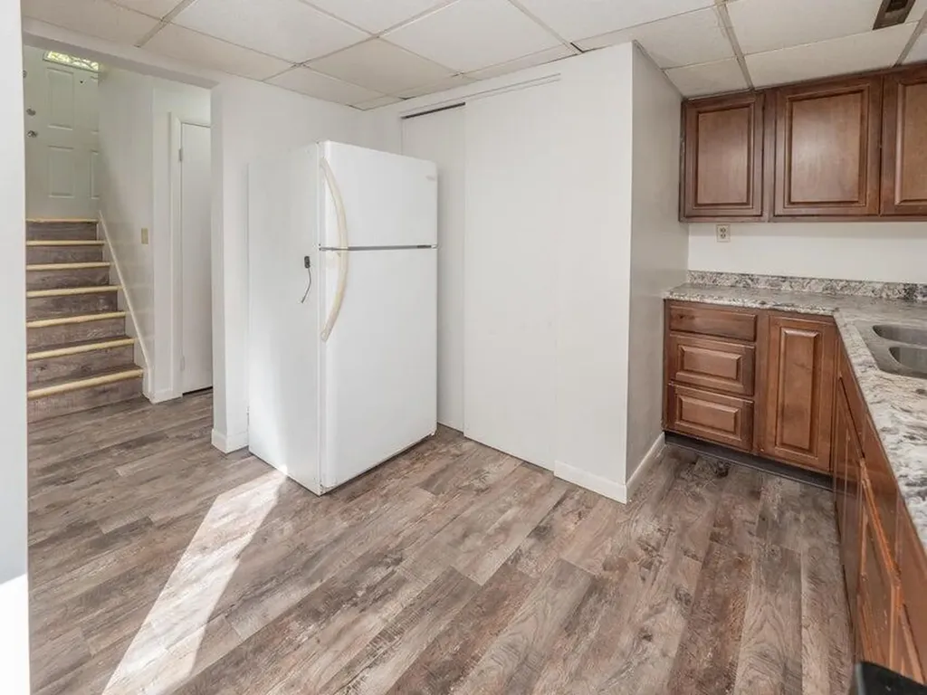 1516 Nazareth Road Kalamazoo Charter Township MI 49048