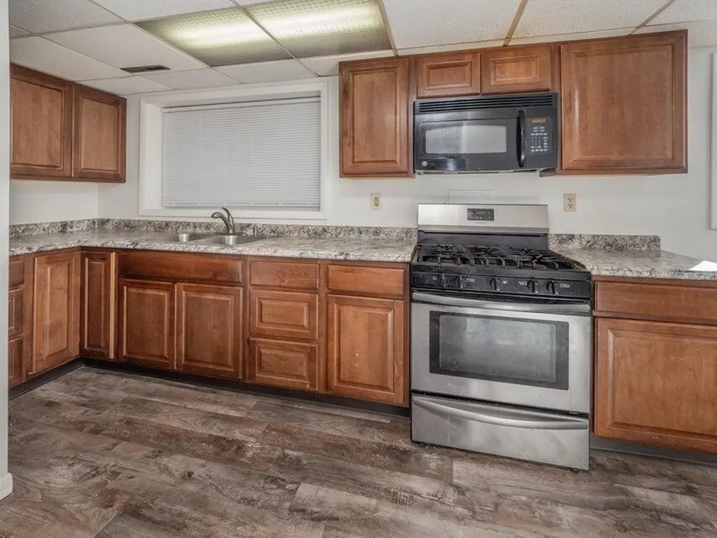 1516 Nazareth Road Kalamazoo Charter Township MI 49048