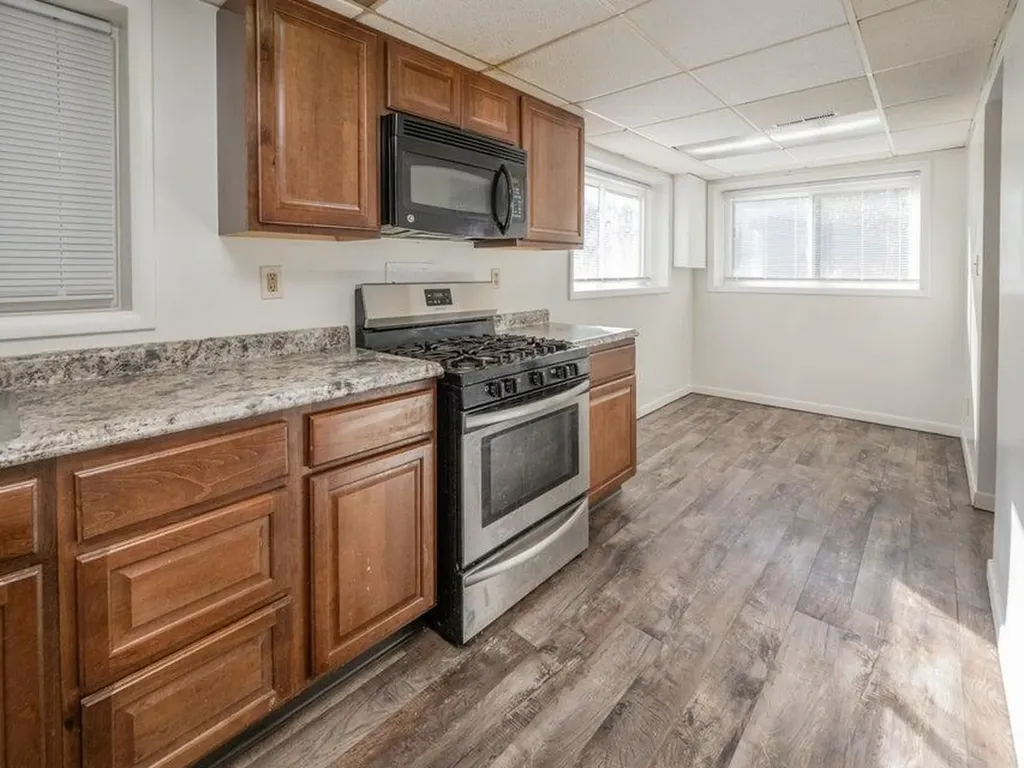 1516 Nazareth Road Kalamazoo Charter Township MI 49048