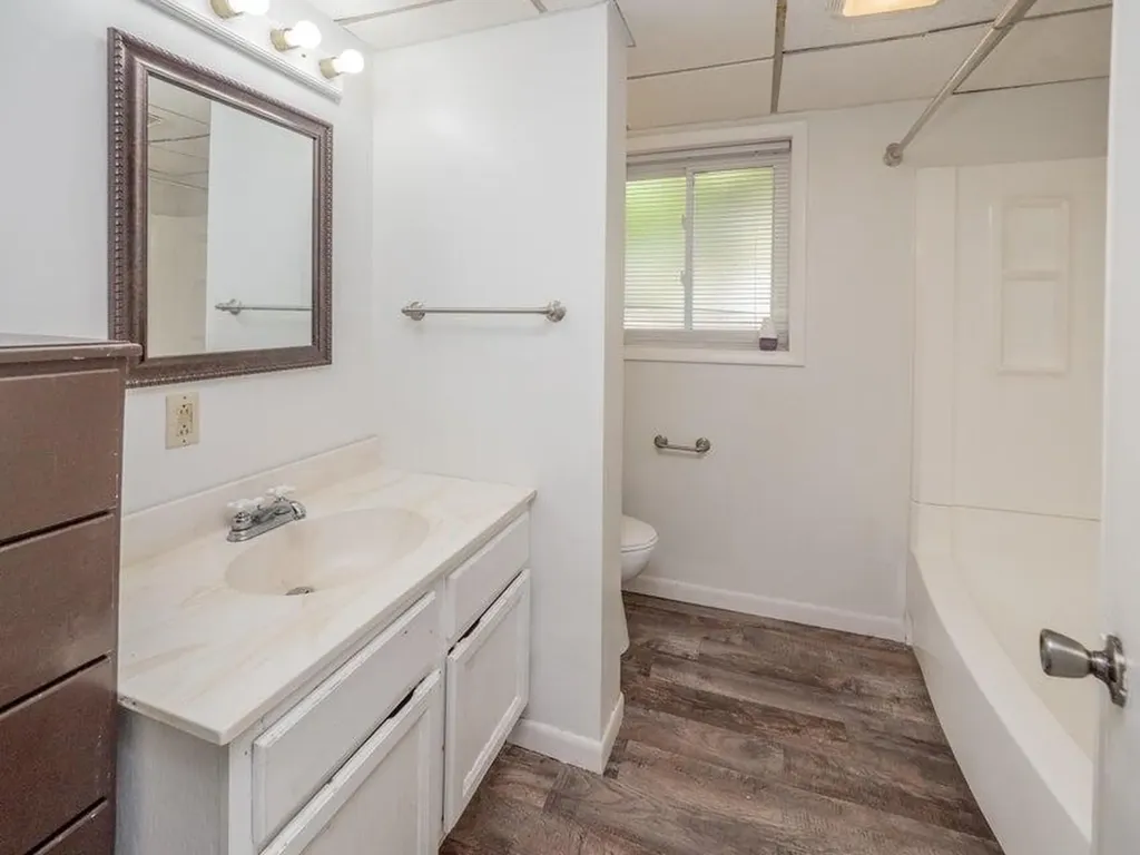 1516 Nazareth Road Kalamazoo Charter Township MI 49048