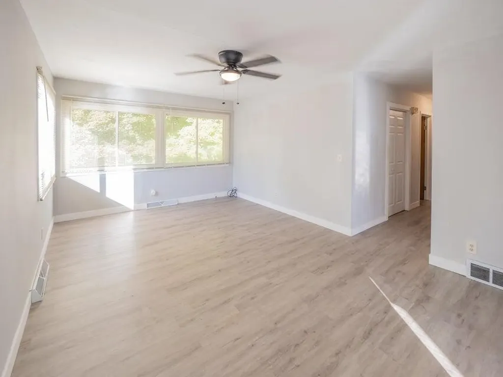 1516 Nazareth Road Kalamazoo Charter Township MI 49048