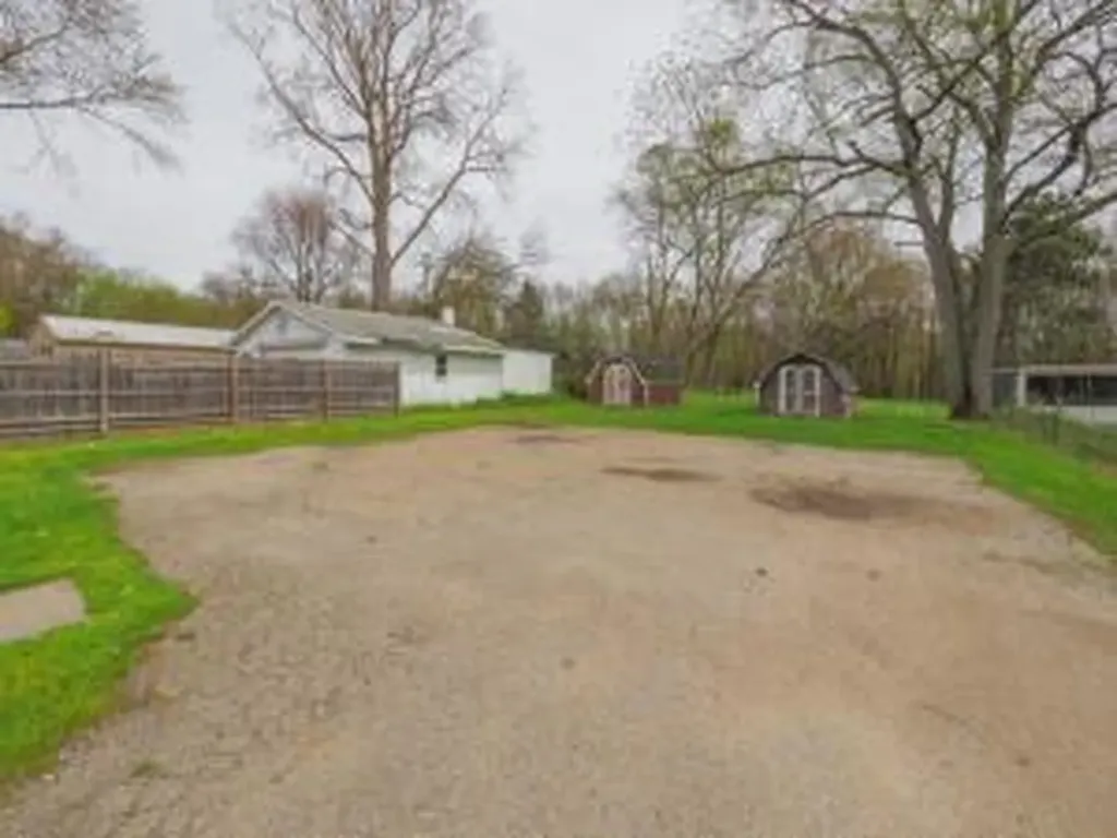 1516 Nazareth Road Kalamazoo Charter Township MI 49048