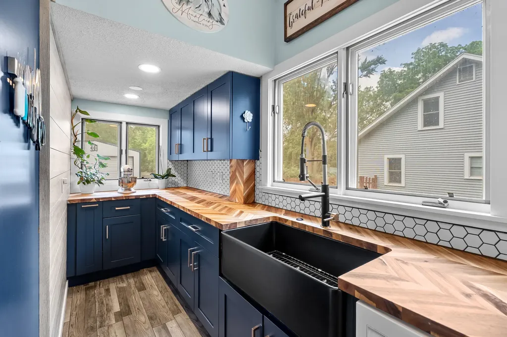 6300 Proctor Avenue Comstock Charter Township MI 49048