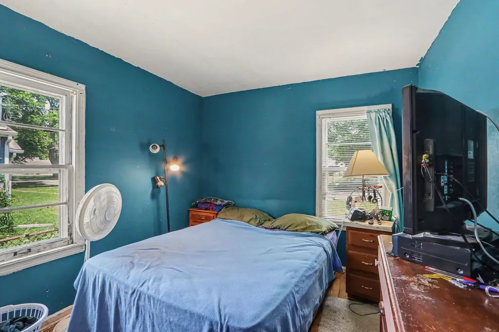 535 Washburn Avenue Kalamazoo Charter Township MI 49048
