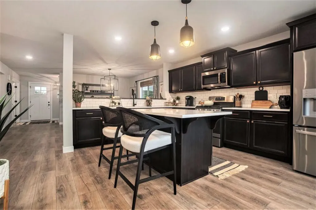 4883 Knollwood Drive Royalton Township MI 49085