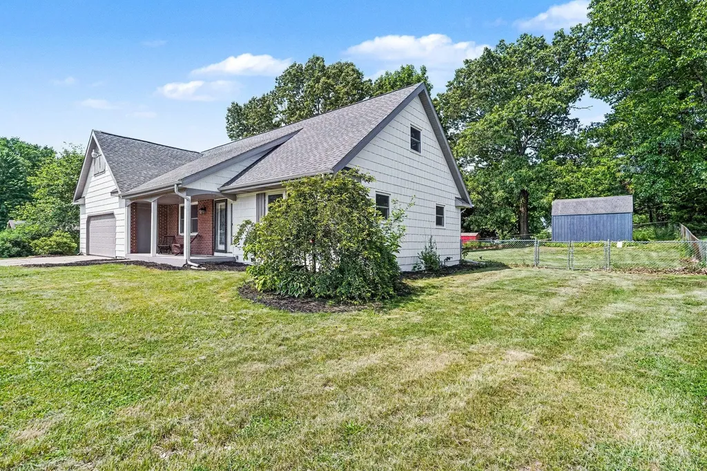 108 Shadowood Lane Emmett Charter Township MI 49014