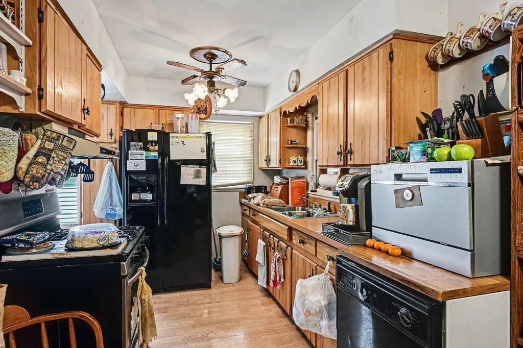 2519 Rolling Hill Avenue Portage City MI 49024