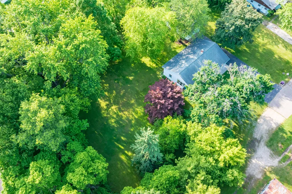 205 Sassafras Street Coloma Charter Township MI 49038