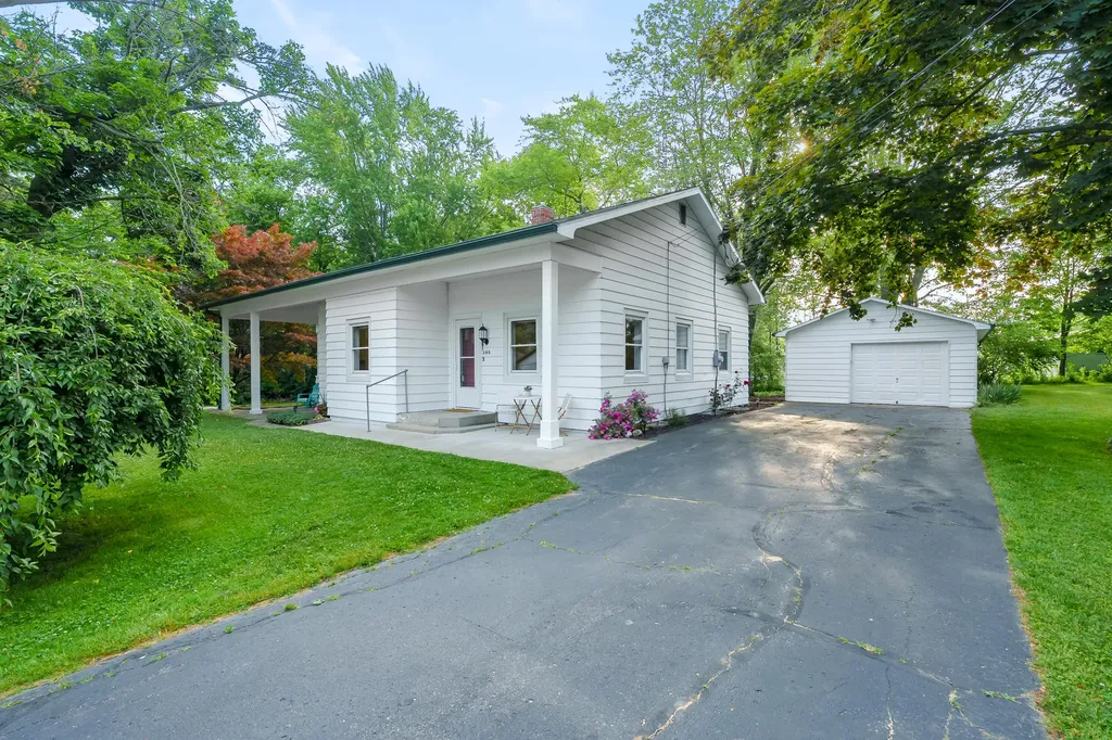 205 Sassafras Street Coloma Charter Township MI 49038