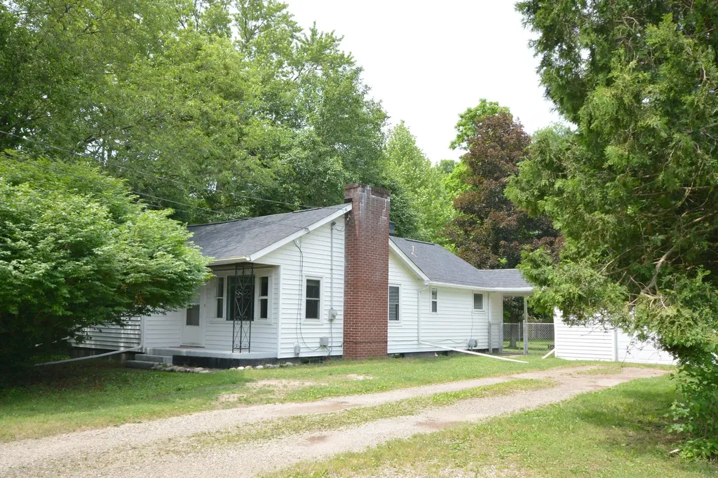 5061 Fordham Avenue Comstock Charter Township MI 49048