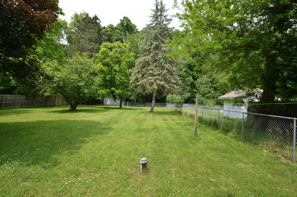 5061 Fordham Avenue Comstock Charter Township MI 49048