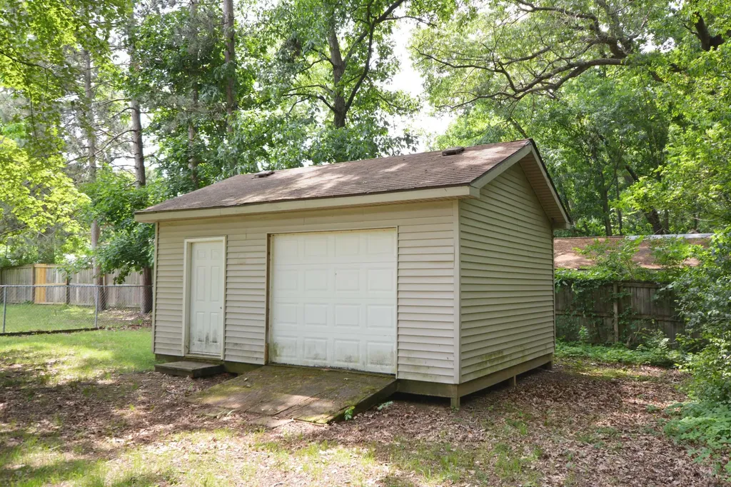 5061 Fordham Avenue Comstock Charter Township MI 49048