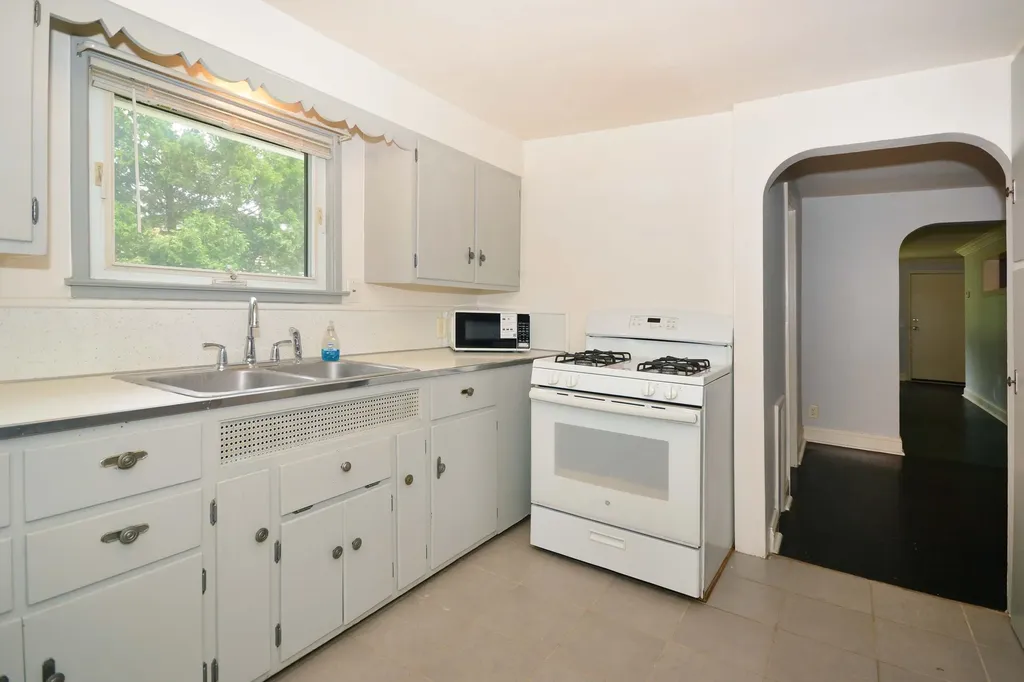 5061 Fordham Avenue Comstock Charter Township MI 49048