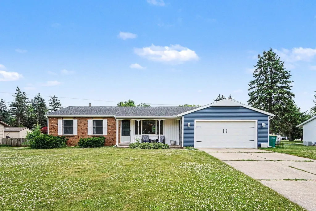 2605 Heverly Drive E Portage City MI 49024