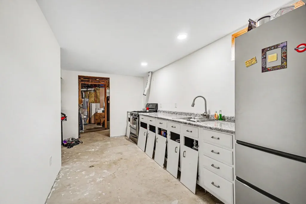 2605 Heverly Drive E Portage City MI 49024