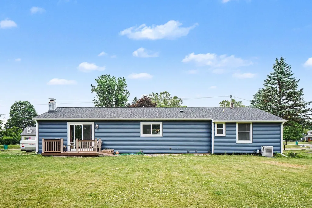 2605 Heverly Drive E Portage City MI 49024