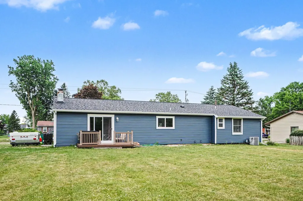 2605 Heverly Drive E Portage City MI 49024
