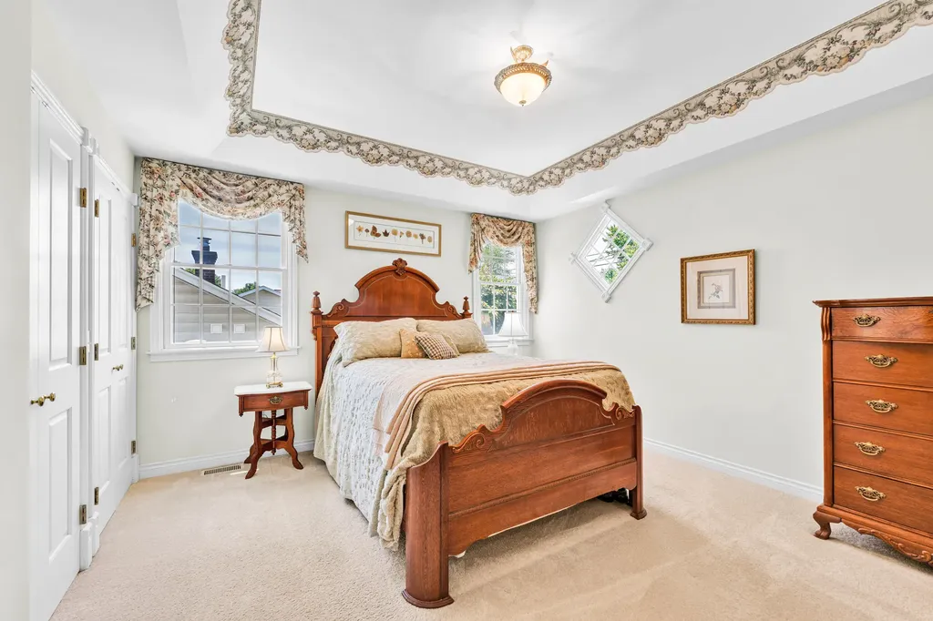 15311 S Barton Lake Drive Schoolcraft Township MI 49097