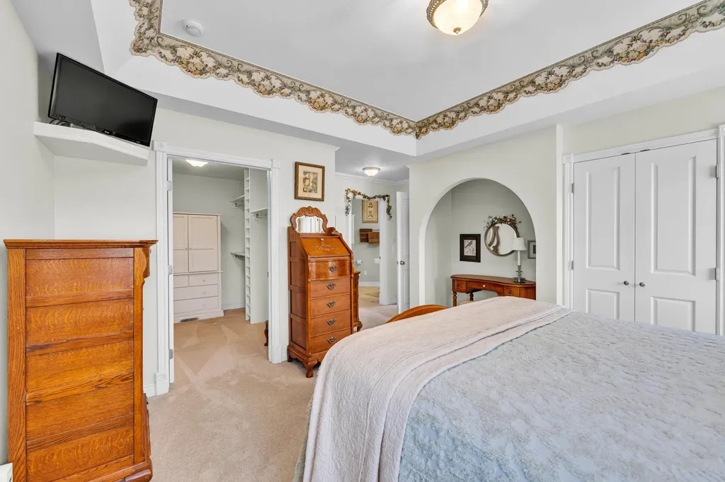 15311 S Barton Lake Drive Schoolcraft Township MI 49097