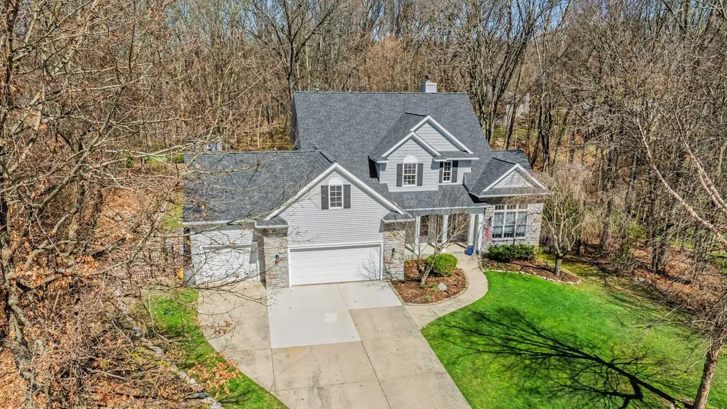 6390 Shugarbush Trail Oshtemo Charter Township MI 49009
