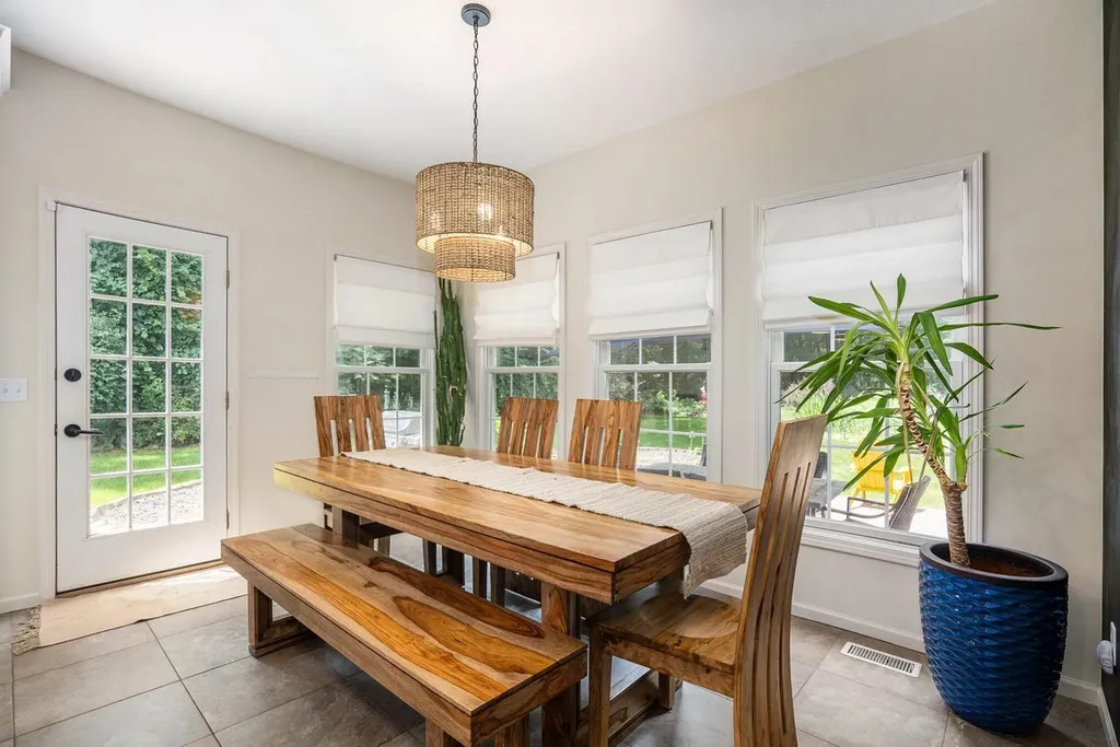 6390 Shugarbush Trail Oshtemo Charter Township MI 49009