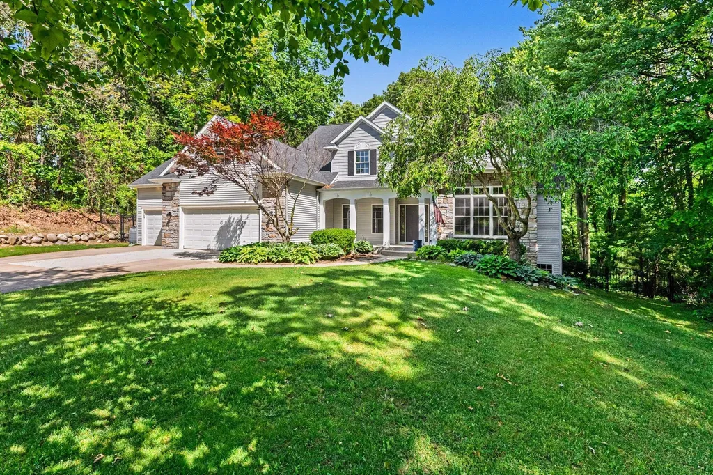 6390 Shugarbush Trail Oshtemo Charter Township MI 49009