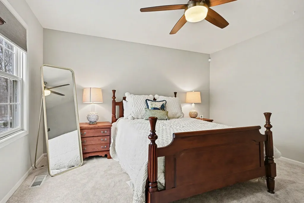 6390 Shugarbush Trail Oshtemo Charter Township MI 49009