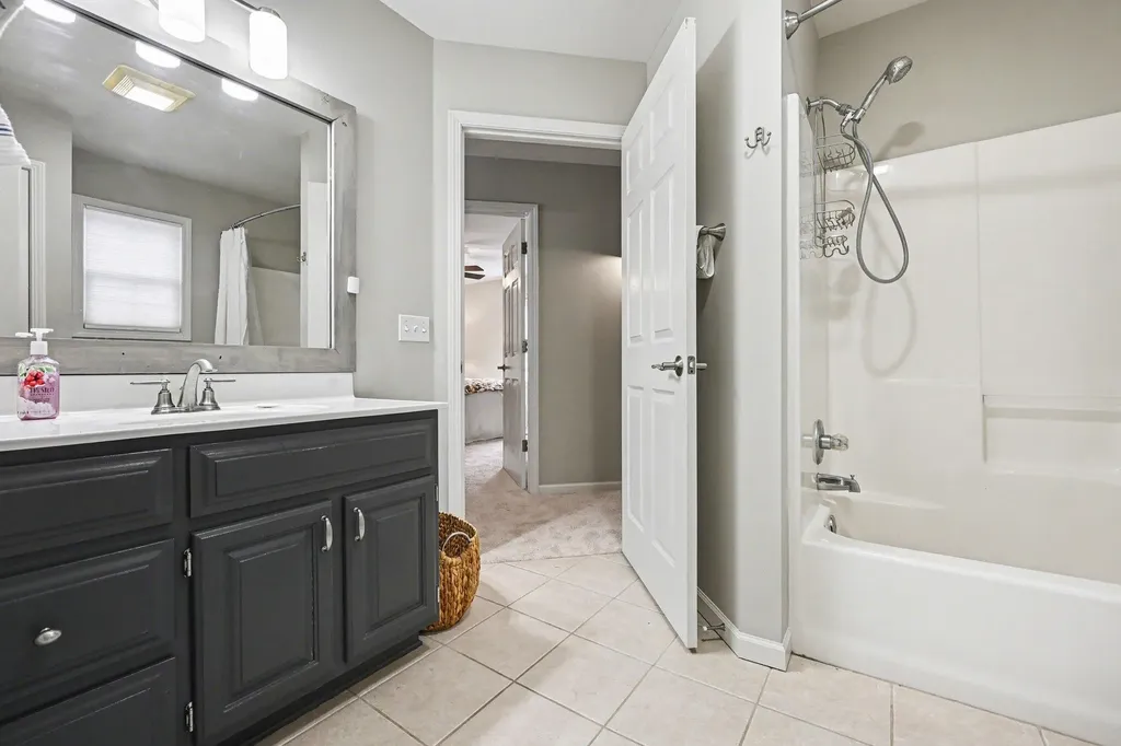 6390 Shugarbush Trail Oshtemo Charter Township MI 49009