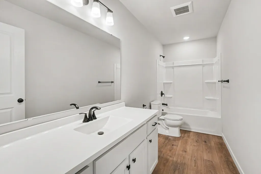 5146 Buxton Trail Texas Charter Township MI 49009