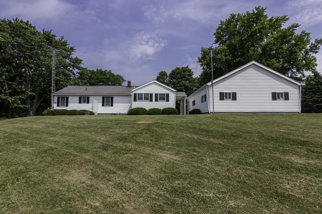 6125 W X Y Avenue Prairie Ronde Township MI 49087