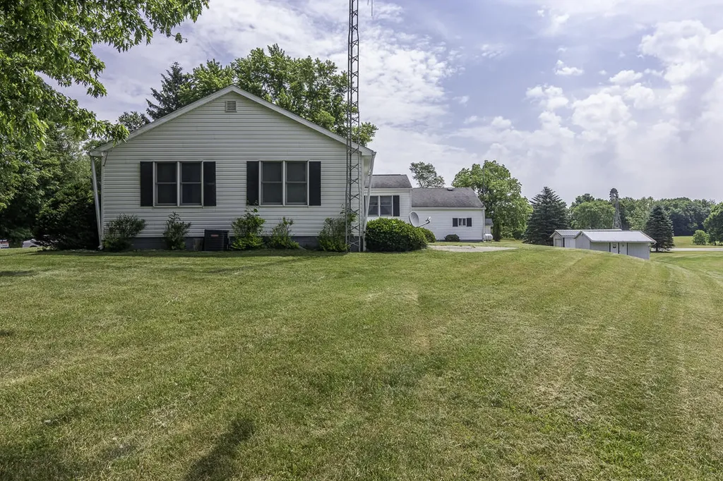 6125 W X Y Avenue Prairie Ronde Township MI 49087