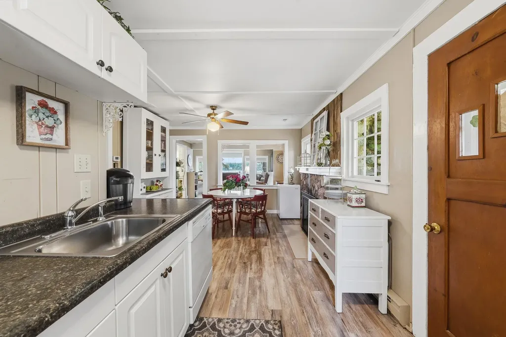 11478 Handy Lane Prairieville Township MI 49080