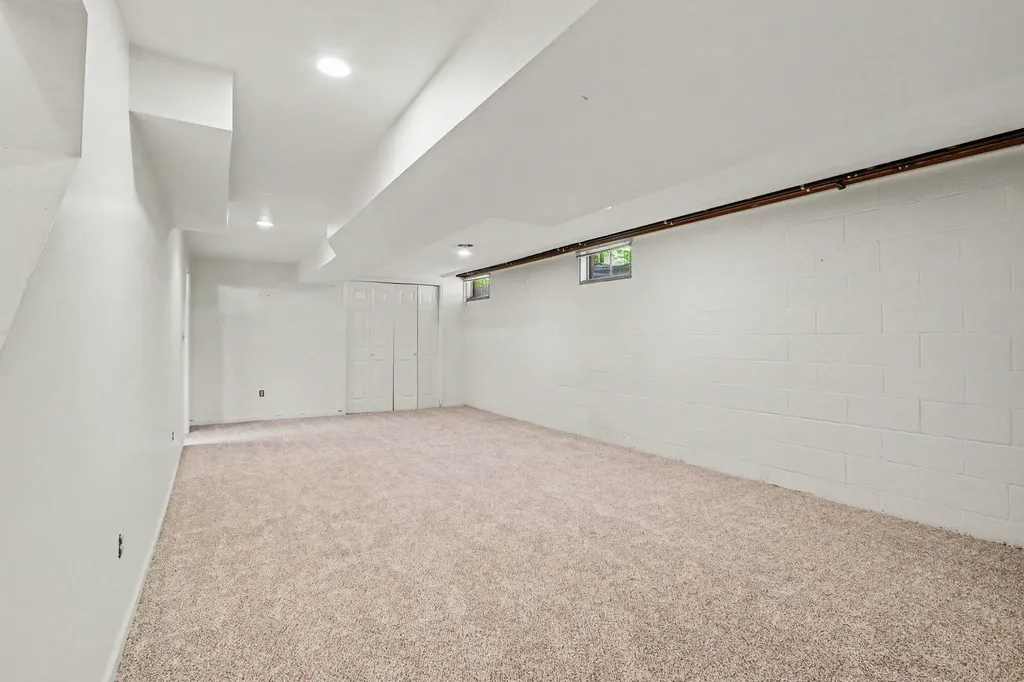 6670 Pleasantview Drive Portage City MI 49024