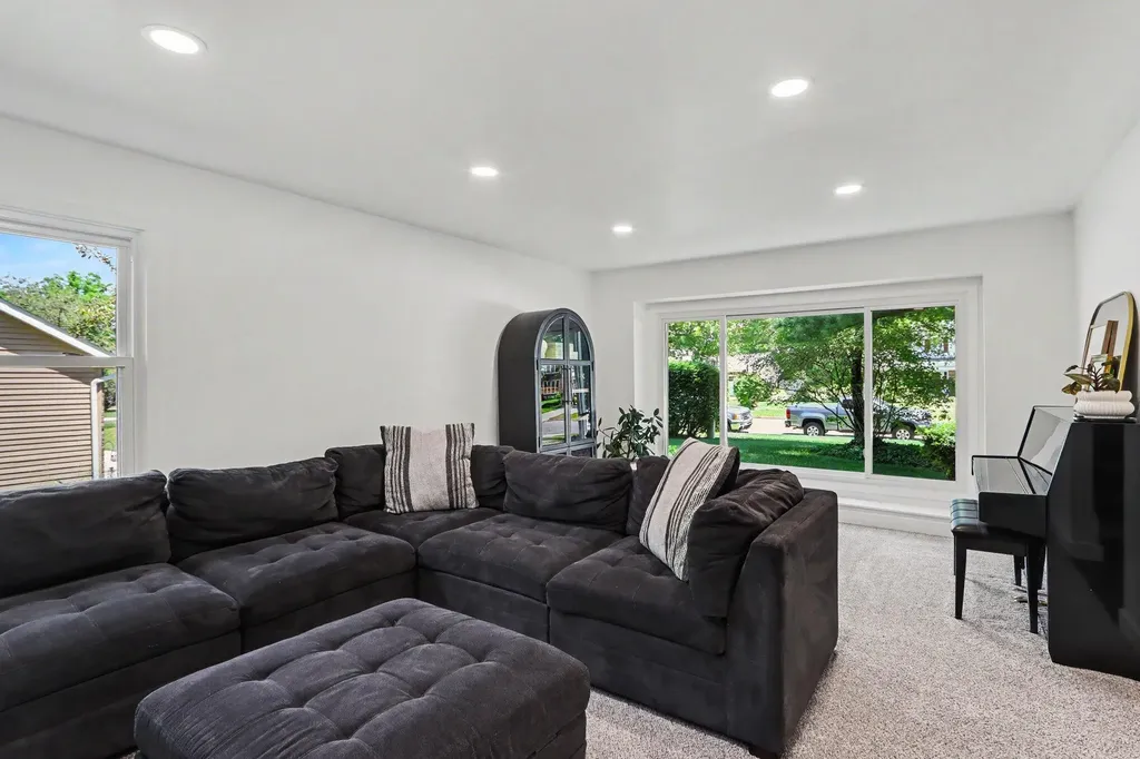 6670 Pleasantview Drive Portage City MI 49024