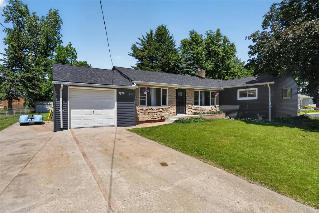 340 Lakeshore Drive Battle Creek City MI 49015