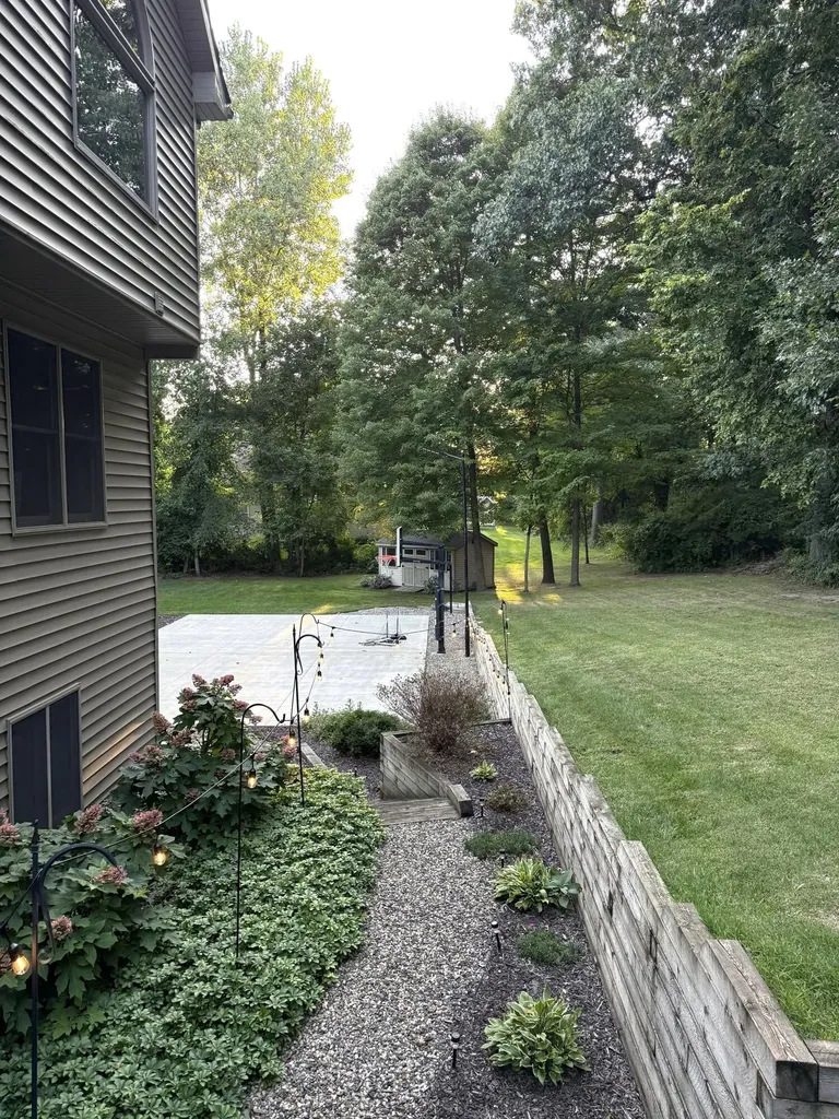 25 Christian Drive Emmett Charter Township MI 49014