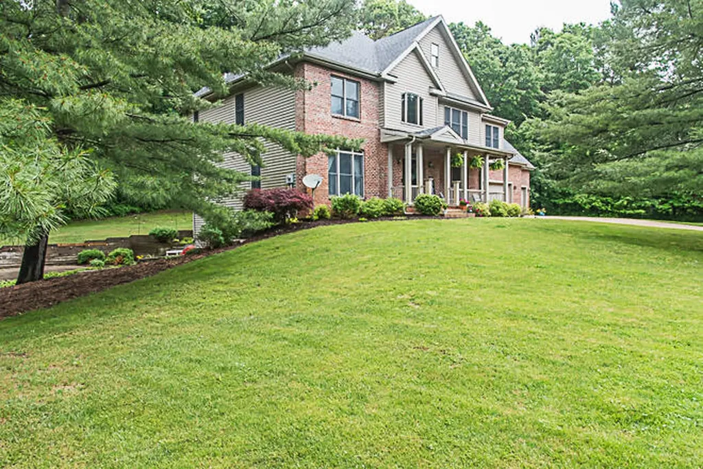 25 Christian Drive Emmett Charter Township MI 49014