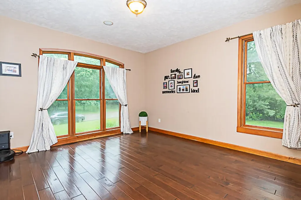 25 Christian Drive Emmett Charter Township MI 49014