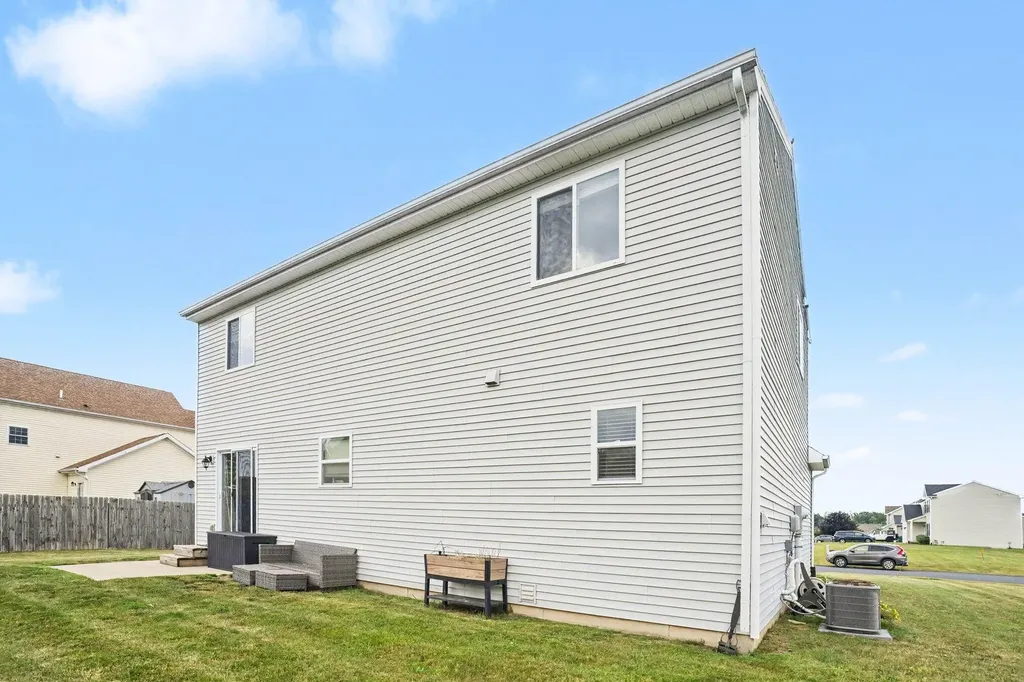 1130 Trillium Boulevard Vicksburg Village MI 49097