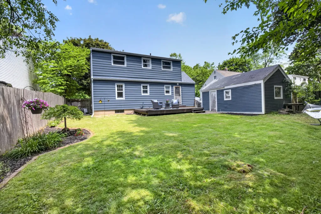 2915 Lorraine Avenue Kalamazoo City MI 49008