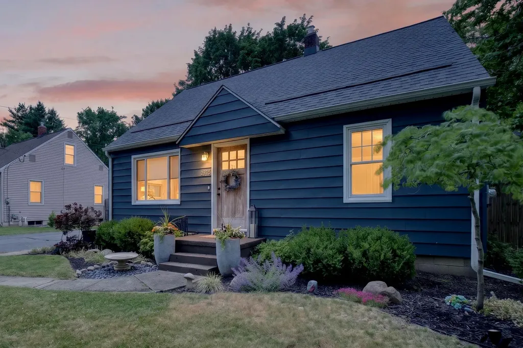 2915 Lorraine Avenue Kalamazoo City MI 49008