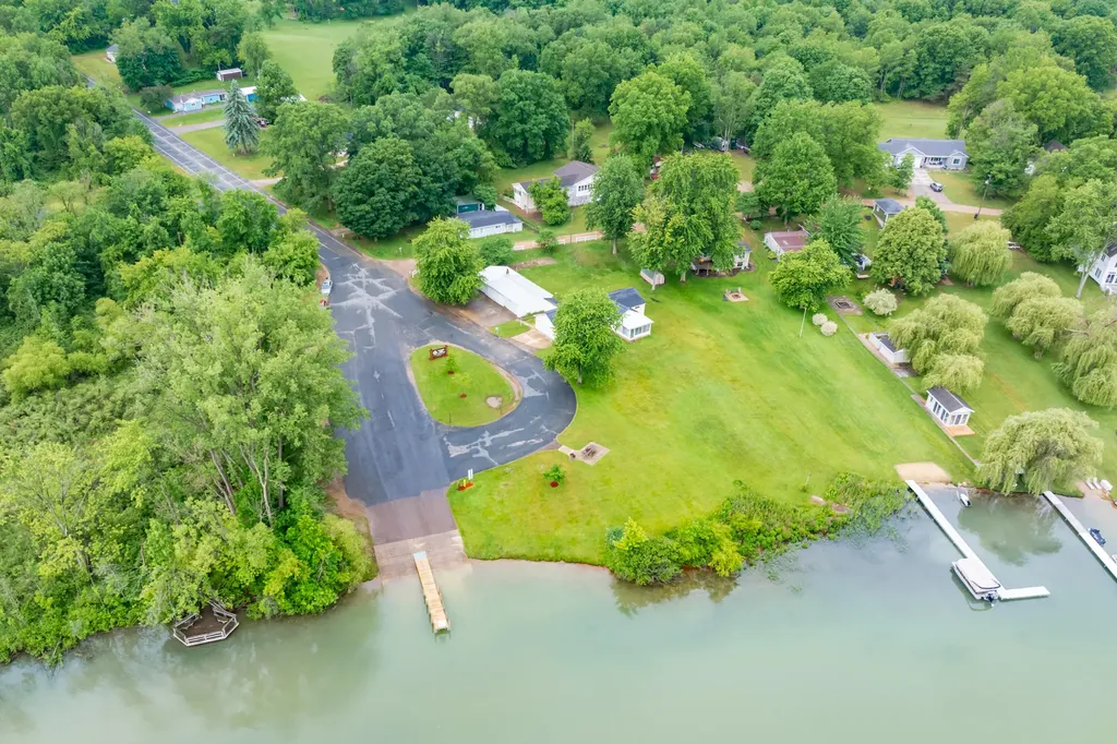 2380 33rd Street Allegan Township MI 49010