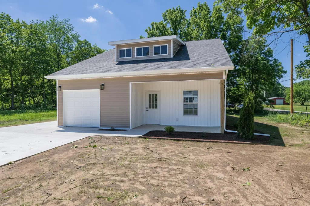 109 Miller Street Dowagiac City MI 49047