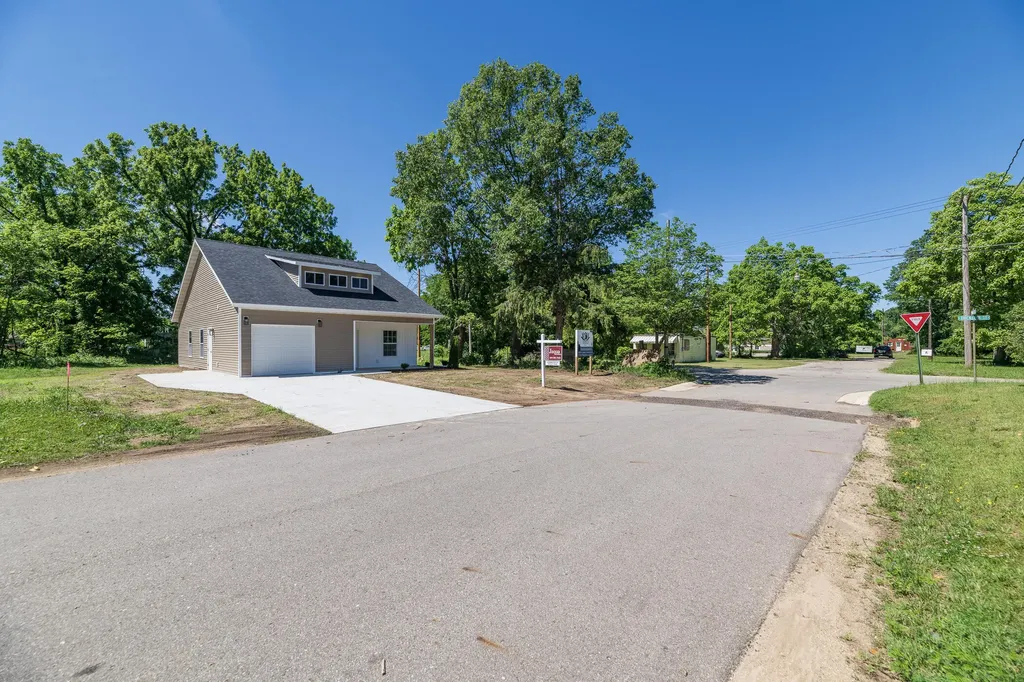 109 Miller Street Dowagiac City MI 49047