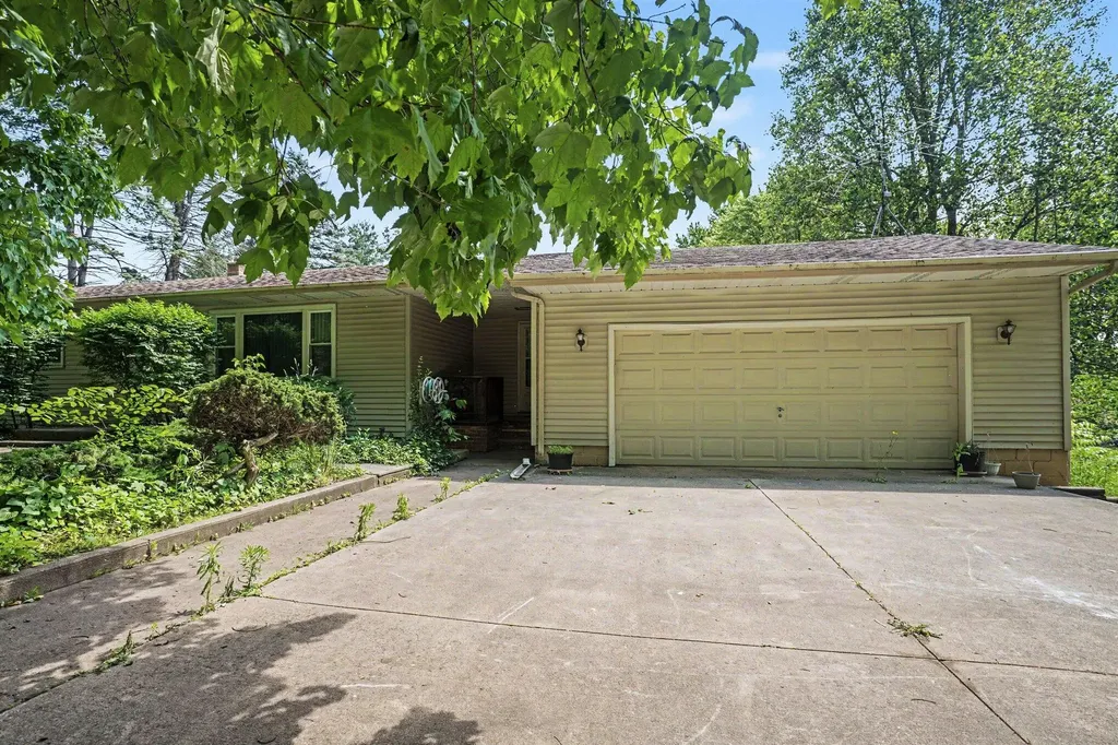 25373 29th Street Almena Township MI 49055