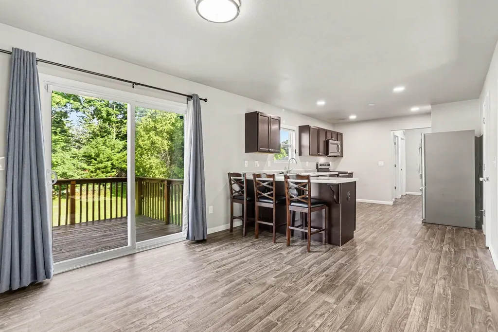 4428 Bronson Boulevard Kalamazoo City MI 49008