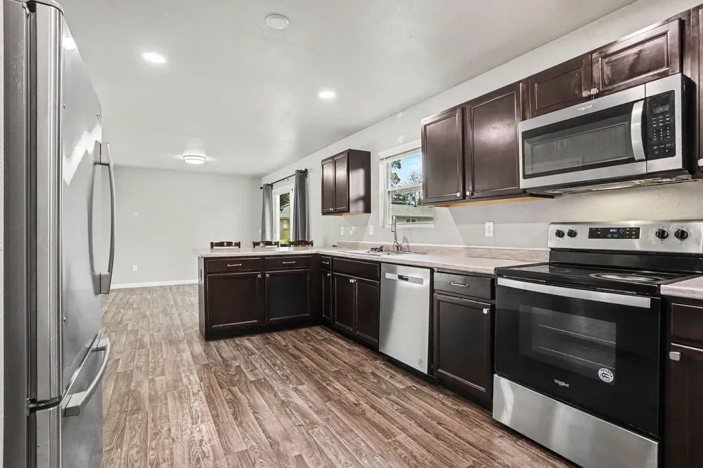 4428 Bronson Boulevard Kalamazoo City MI 49008